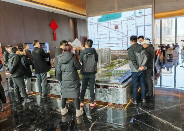 金輝地產(chǎn)紅盤(pán)|燃爆春節(jié)檔，以實(shí)力印證熱績(jī)