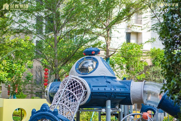 1694759702327250.jpg MAY_9197.jpg